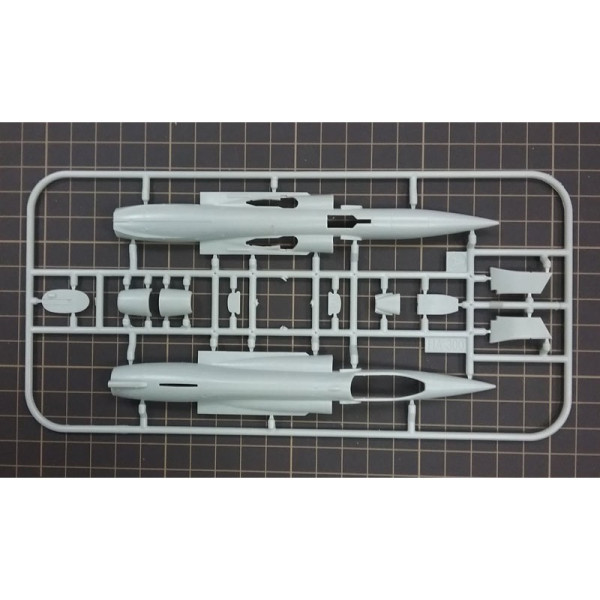 Легкий винищувач Helwan HA-300 Kahira ВПС Єгипту 1/72 A & A Models 7207