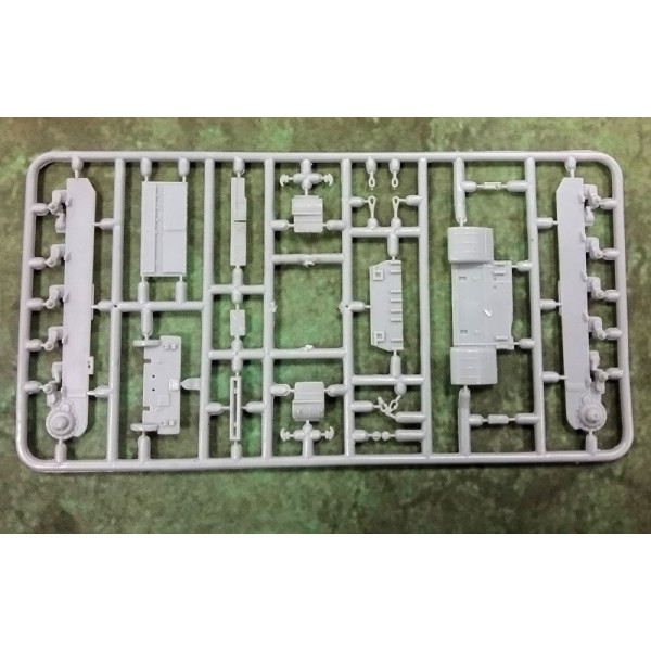  S-125M Neva-SC SA-3 GOA Missile System on T-55 Chassis   1/72 A&A Models 7217
