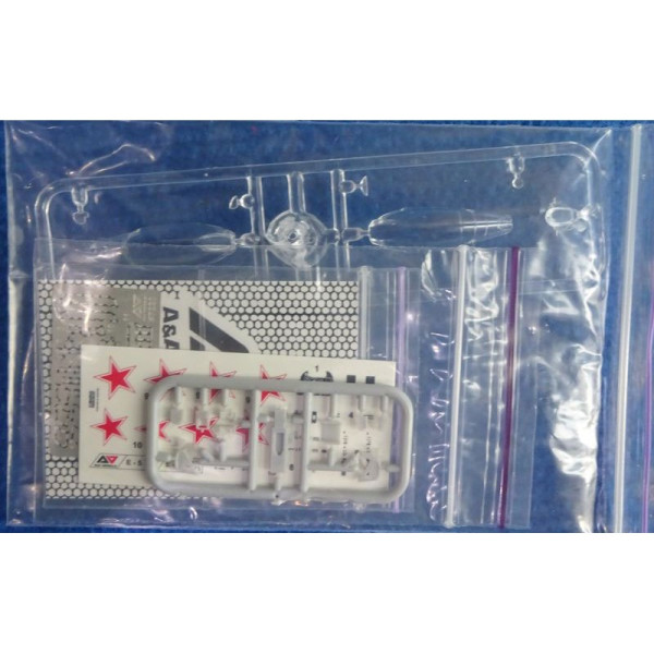 Експериментальний винищувач Мікоян-Гуревич Е-2А 1/72 A & A Models 7220 