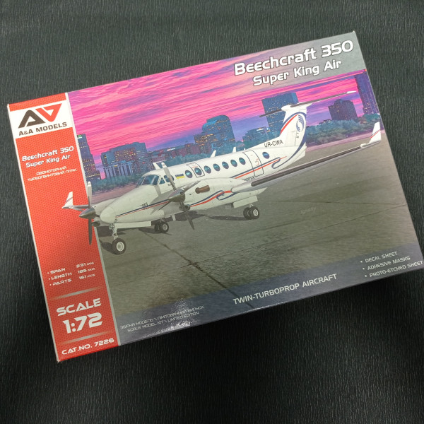 Beechcraft 350 Super King Air 1/72 A&A Models 7226