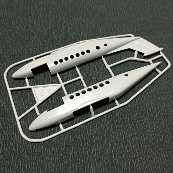 Beechcraft 350 Super King Air 1/72 A&A Models 7226