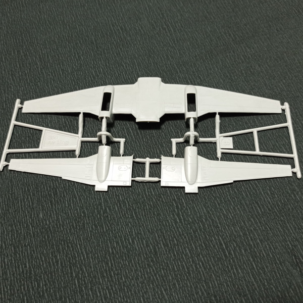 Beechcraft 350 Super King Air 1/72 A&A Models 7226