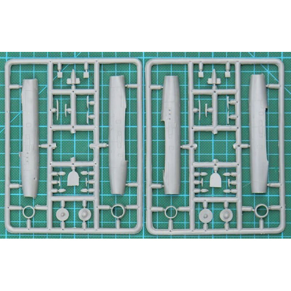 Flashlight-C Yak-27K-8 1/72 Amodel 72263