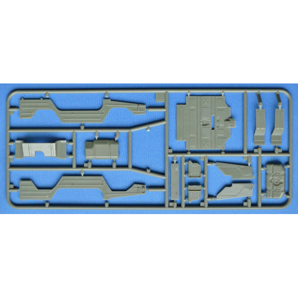 0,5t Light truck 4x4 Iltis w/Milan AT mission kit  1/35 ACE 35102