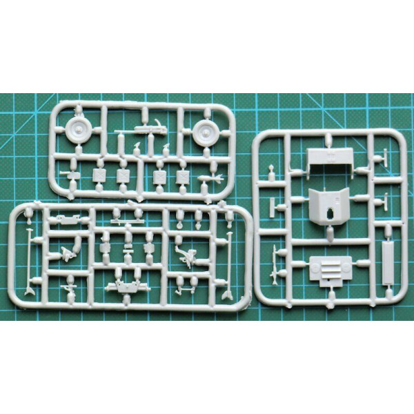 37mm PaK 35/36 auf Sd.Kfz 10) 1/72 ACE 72281