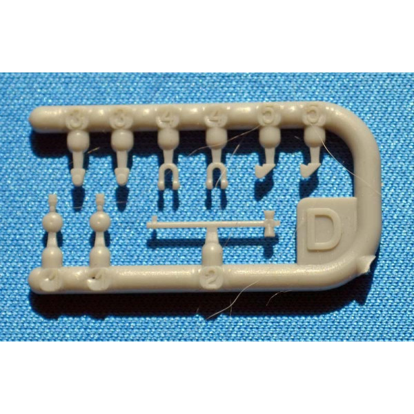 AMX-13 DCA twin 30mm AA version 1/72 ACE 72447