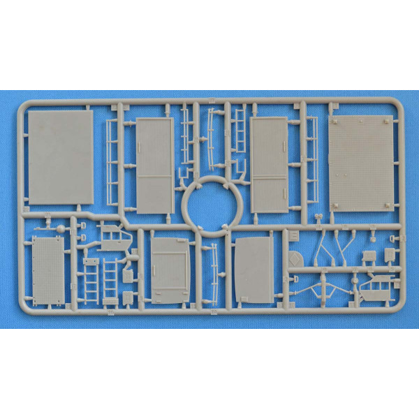 Unimog U 1300L Feuerlösch Kfz TLF 1000 1/72 ACE 72452