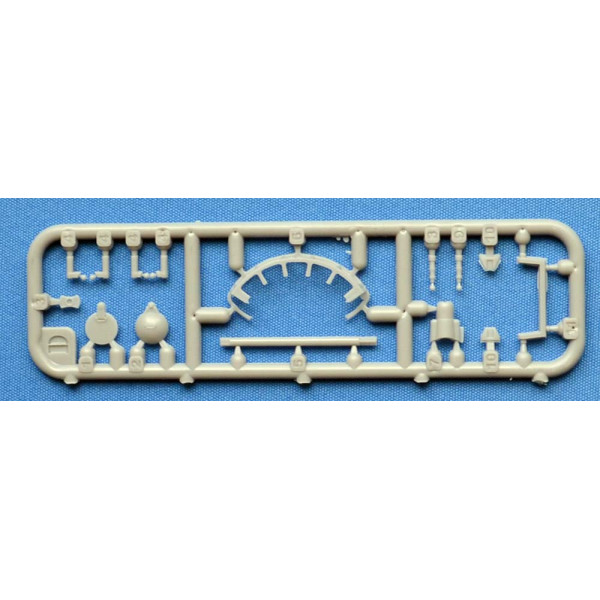 EBR F1 09 mod.1951 w/FL-11 turret wheeled tank 1/72 ACE 72459