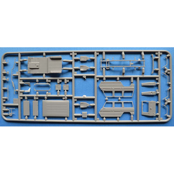 LKW 0,5t gl Panel One - typ460/461 - Wolf BAT LL (фургон)  1/72 ACE 72473