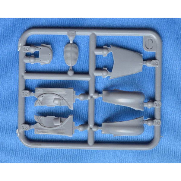 Ford Panel Van 1939  1/72 ACE 72589