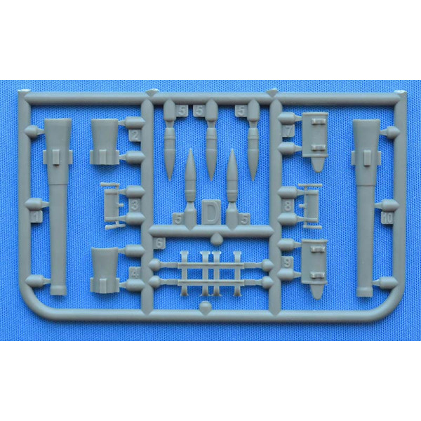 203 mm howitzer M1931 (B-4) - Soviet high-power heavy howitzer  1/72 ACE 72599