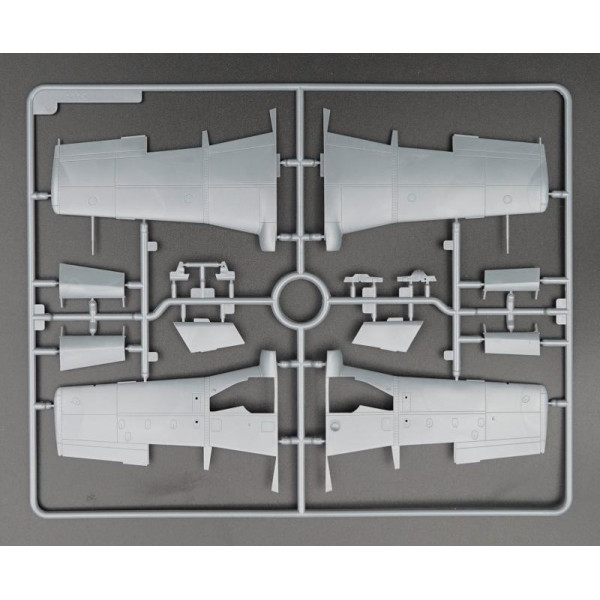 L-29 Aero, Delfin 1/48 AMK  88002