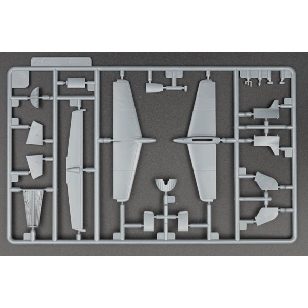 L-29 Aero, Delfin 1/48 AMK  88002