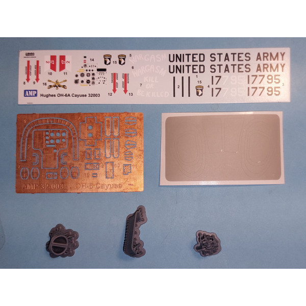  Hughes OH-6 Cayuse (Plastic model kit) 1/32 AMP 32003