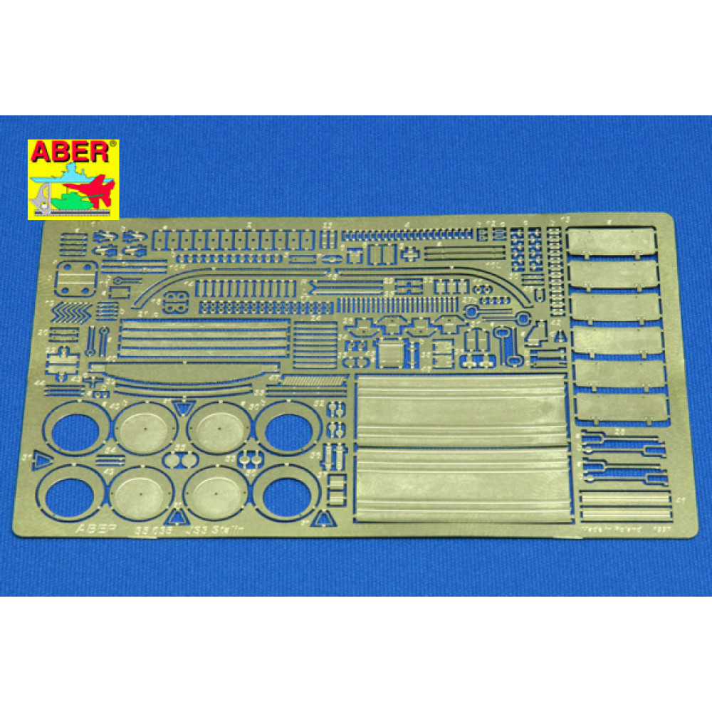 Russian heavy tank IS 3 ''Stalin'' 1/35 ABER 35 035