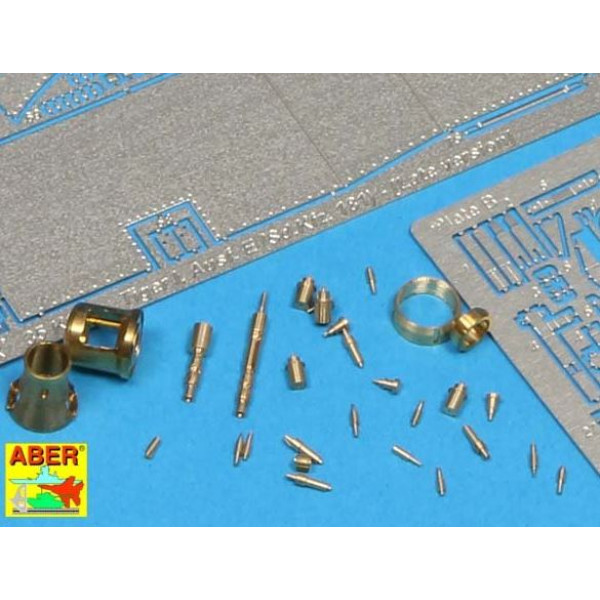 Pz.Kpfw. VI Ausf.E (Sd.Kfz.181) Tiger I – Late version (premium set) 1/35 ABER 35 K10