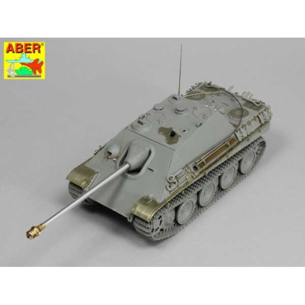 Sd,Kfz. 173 „Jagdpanther” - early version (premium set) 1/35 ABER 35 K17
