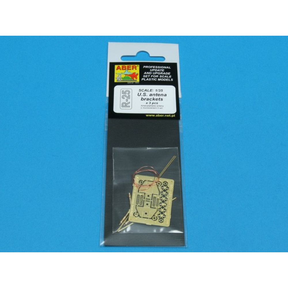 US antenna and brackets (set of 3 pcs,) 1/35 ABER R-25