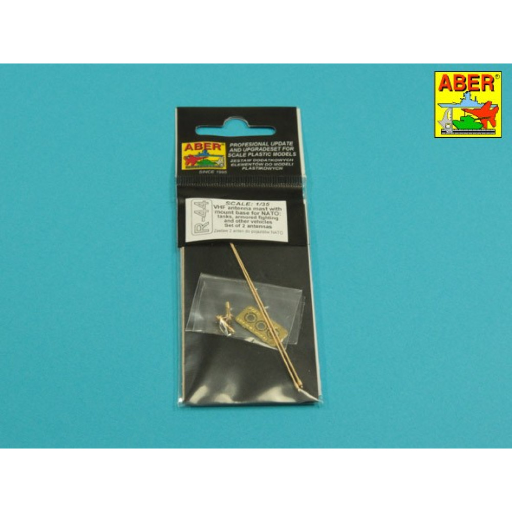 Комплект із 2 антен НАТО з кріпленнями 1/35 ABER R-44
