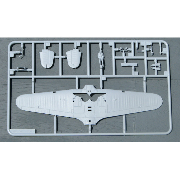 Hawker Hurricane MkI   1/72 Airfix   01010
