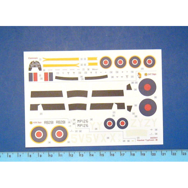 Hawker Typhoon Mk.IB 1/72 Airfix  02041a