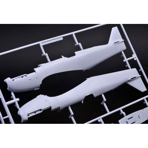 Boulton Paul Defiant Mk1  1/48 Airfix   05128