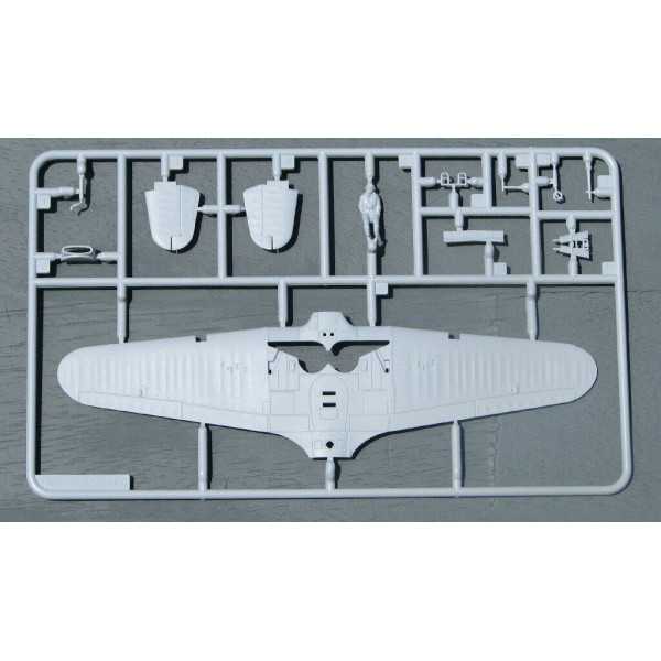 Hawker Hurricane Mk.I  1/72 Airfix  55111