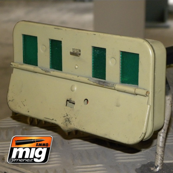 CRYSTAL GREEN AMIG0092 AmmoMig (17ml)
