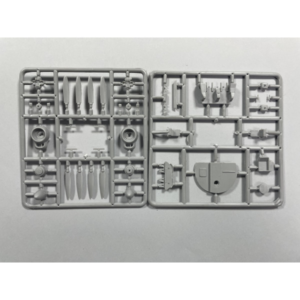 Antonov An-26 - Multi-purpose transport aircraft 1/72 Amodel 72134