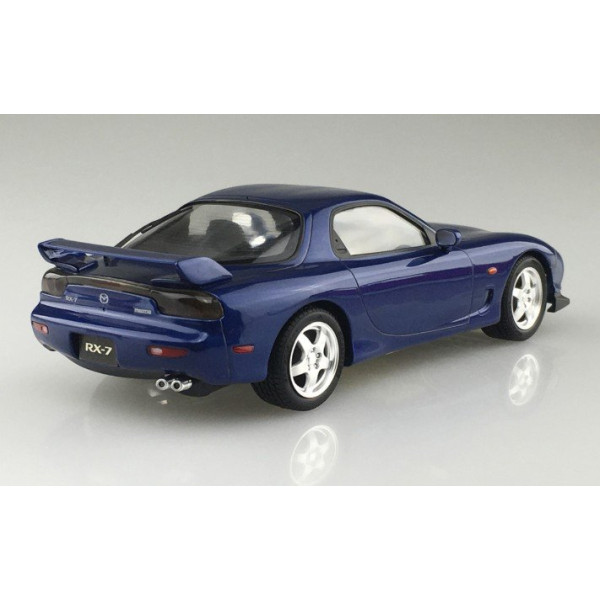 Mazda FD3S RX-7 '99 (Innocent Blue mica) 1/24 Aoshima 05498
