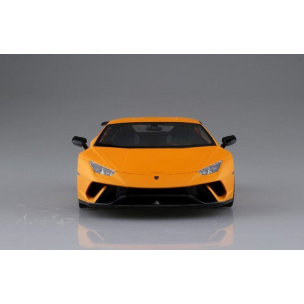 Lamborghini Huracan Performante 1/24 Aoshima 05600