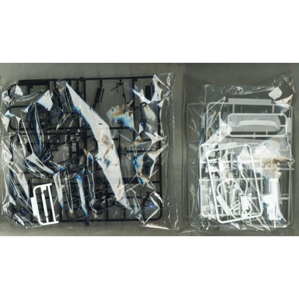 Toyota JZX100 Mark II Tourer V '00 1/24 Aoshima 05680