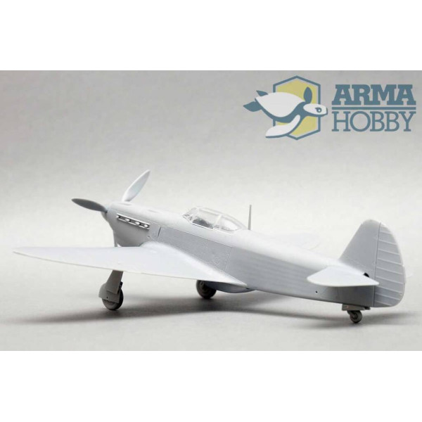 Yakovlev Yak-1b Model Kit 1/72 Arma Hobby 70028