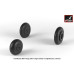 Колеса для МіГ-9 / МіГ-15 з навантаженими шинами 1/32 Armory Models AR AW32013