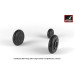 Колеса для МіГ-9 / МіГ-15 з навантаженими шинами 1/32 Armory Models AR AW32013