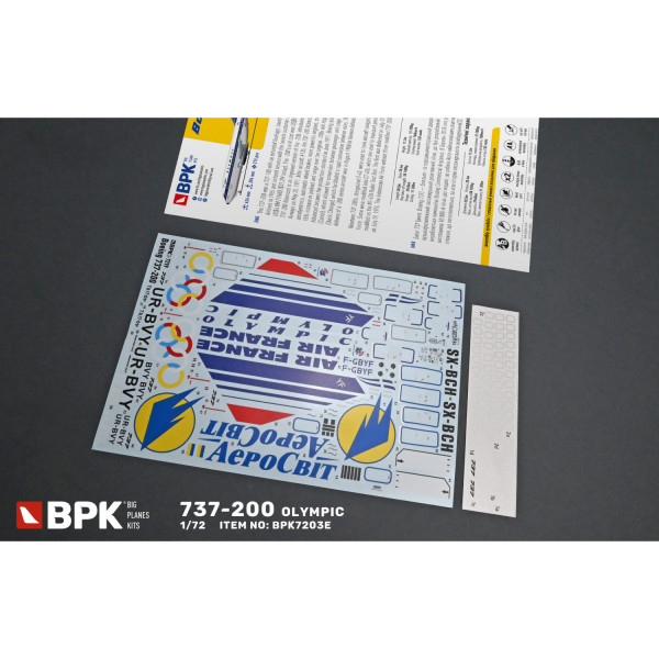 Boeing 737-200 Olympic 1/72 BPK 7203