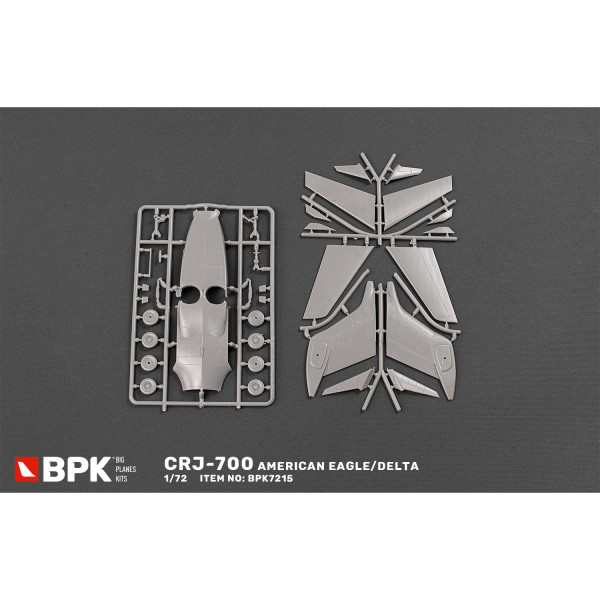 Bombardier CRJ-700 AMERICAN EAGLE/DELTA 1/72 BPK 7215