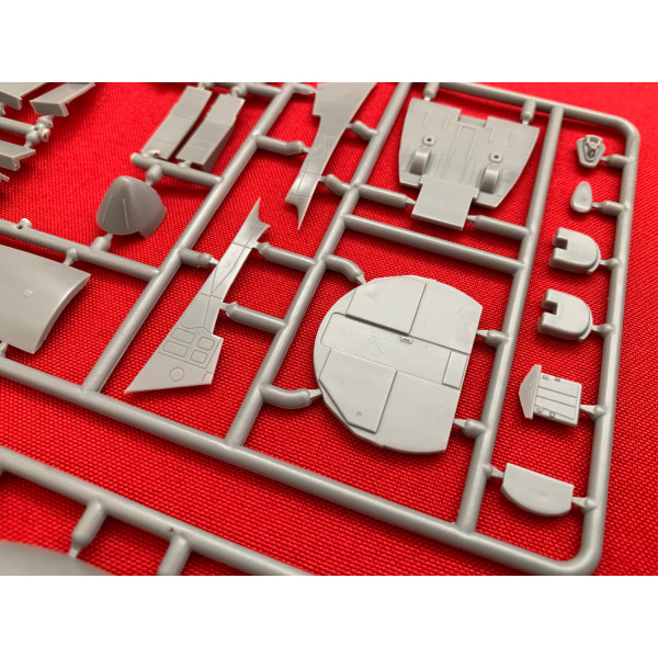 Bombardier CRJ-900 1/72 BPK 7216