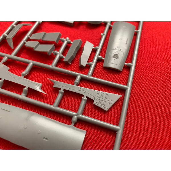 Bombardier CRJ-900 1/72 BPK 7216