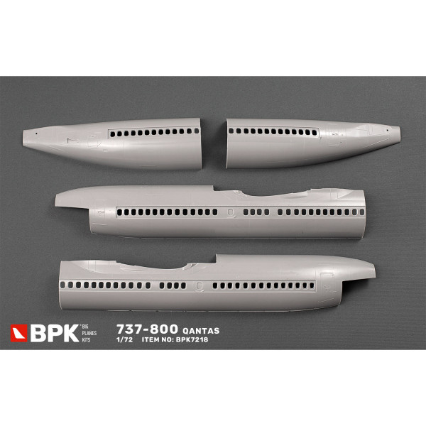 Boeing 737-800 QANTAS 1/72 BPK 7218