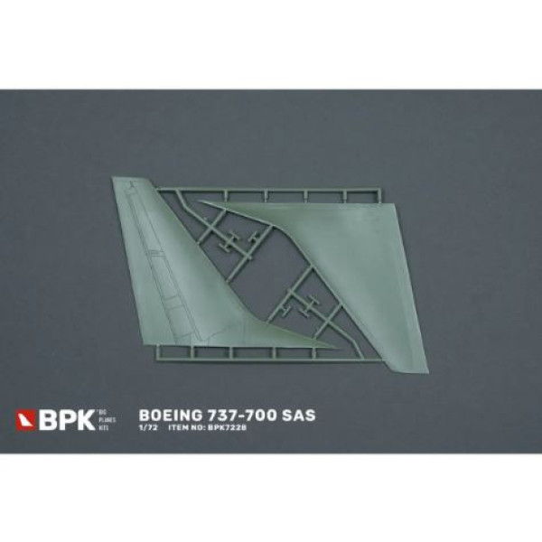 Boeing 737-700 SAS 1/72 BPK 7228