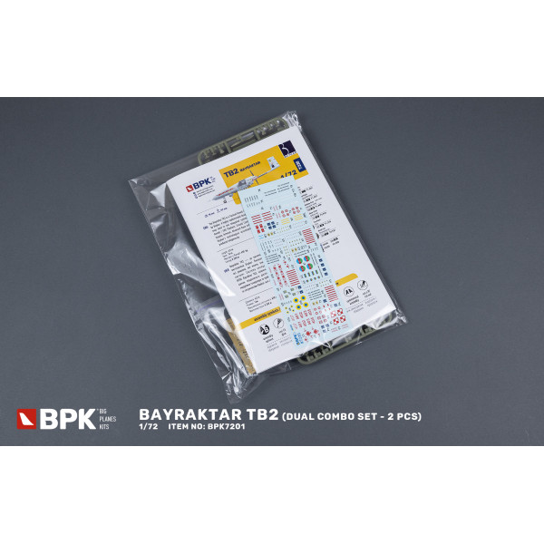Baykar TB2 dual combo set 1/72 BPK 7230