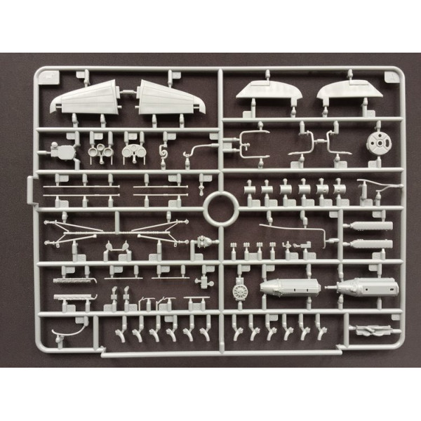 Curtiss Hawk 81-A2 AVG (Special Edition)  1/48 Bronco Models FB4009