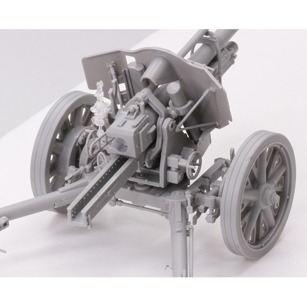 Німецька гармата 10.5cm leFH 18/40 з розрахунком 1/35 Dragon 6795