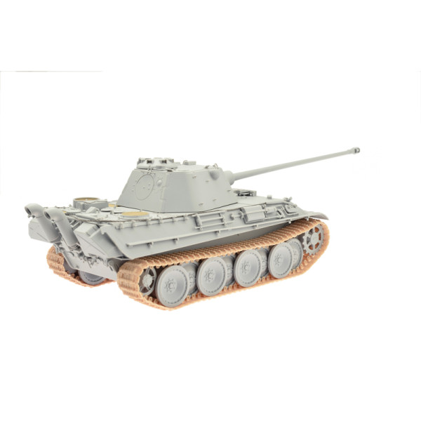 Танк  Sd.Kfz.171 Panther Ausf.F w/7.5cm KwK42 L/100  1/35 Dragon Models 6799