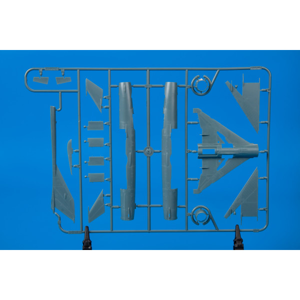 МіГ-21МФ Перехоплювач ProfiPack 1/72 Eduard 70141