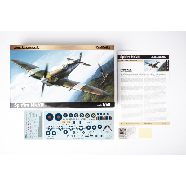 Збірна модель Spitfire Mk. VIII PROFIPACK 1/48 Eduard 8284