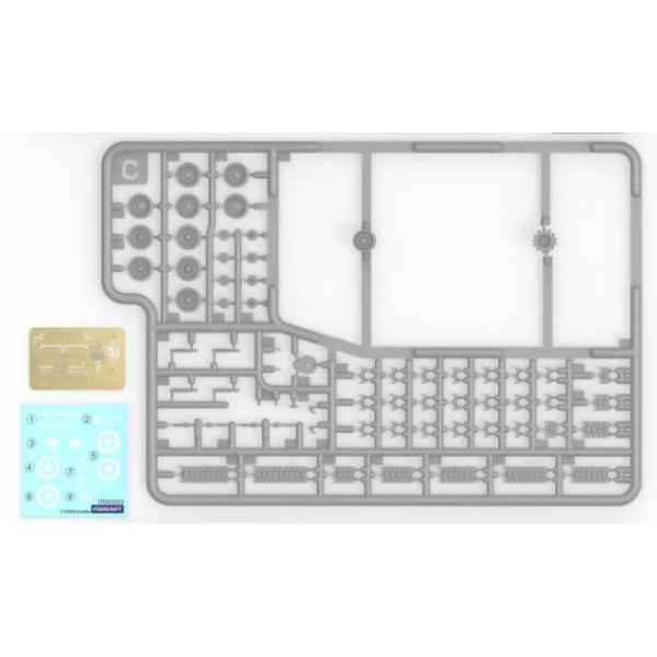 US light tank M24 Chaffee 1/72 FOREART 2003