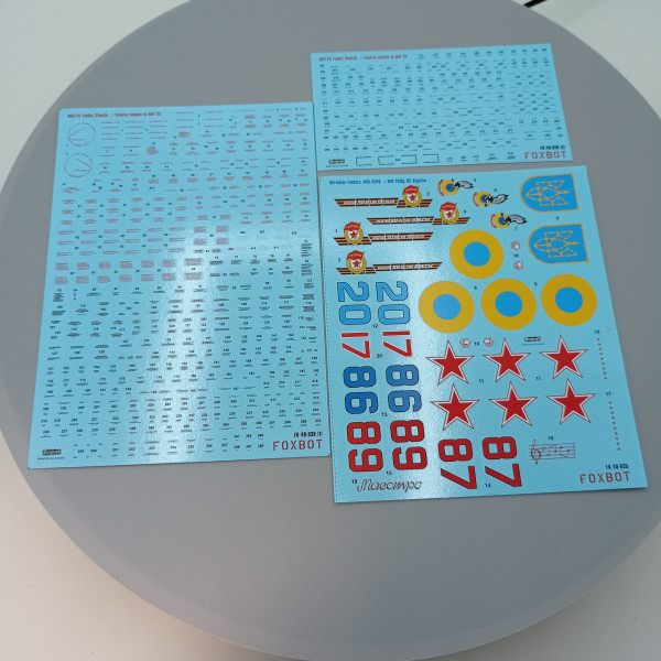 Decals Ukrainian Foxbats: MiG-25PDS and Stencils 1/48 Foxbot 48-035T