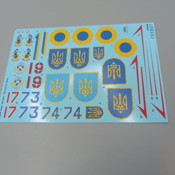 Decals Ukrainian Foxbats: MiG-25RB 1/48 Foxbot 48-036
